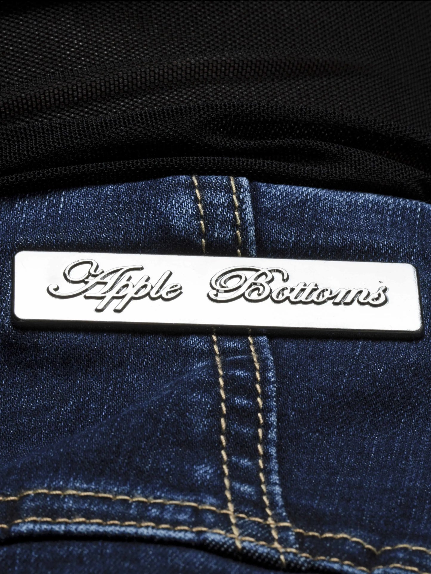 APPLE BOTTOM JEANS - CHAIN LINK SIGNATURE APPLE MINI SKIRT DARK WASH - 7