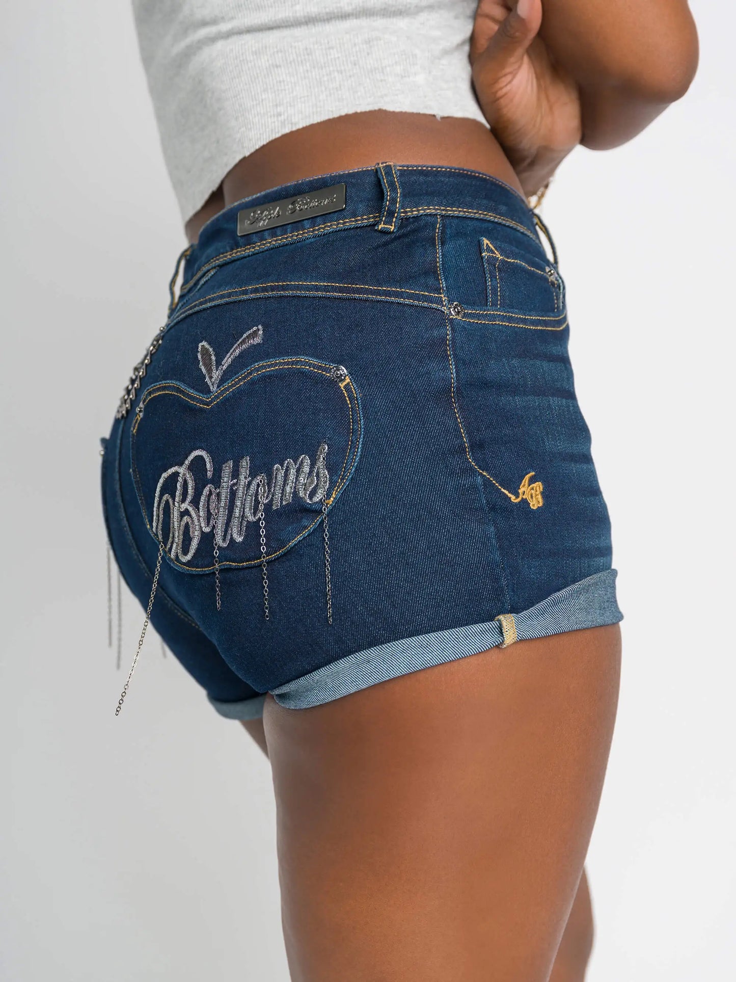 Apple Bottoms Jeans - chain-gang-shorts-5