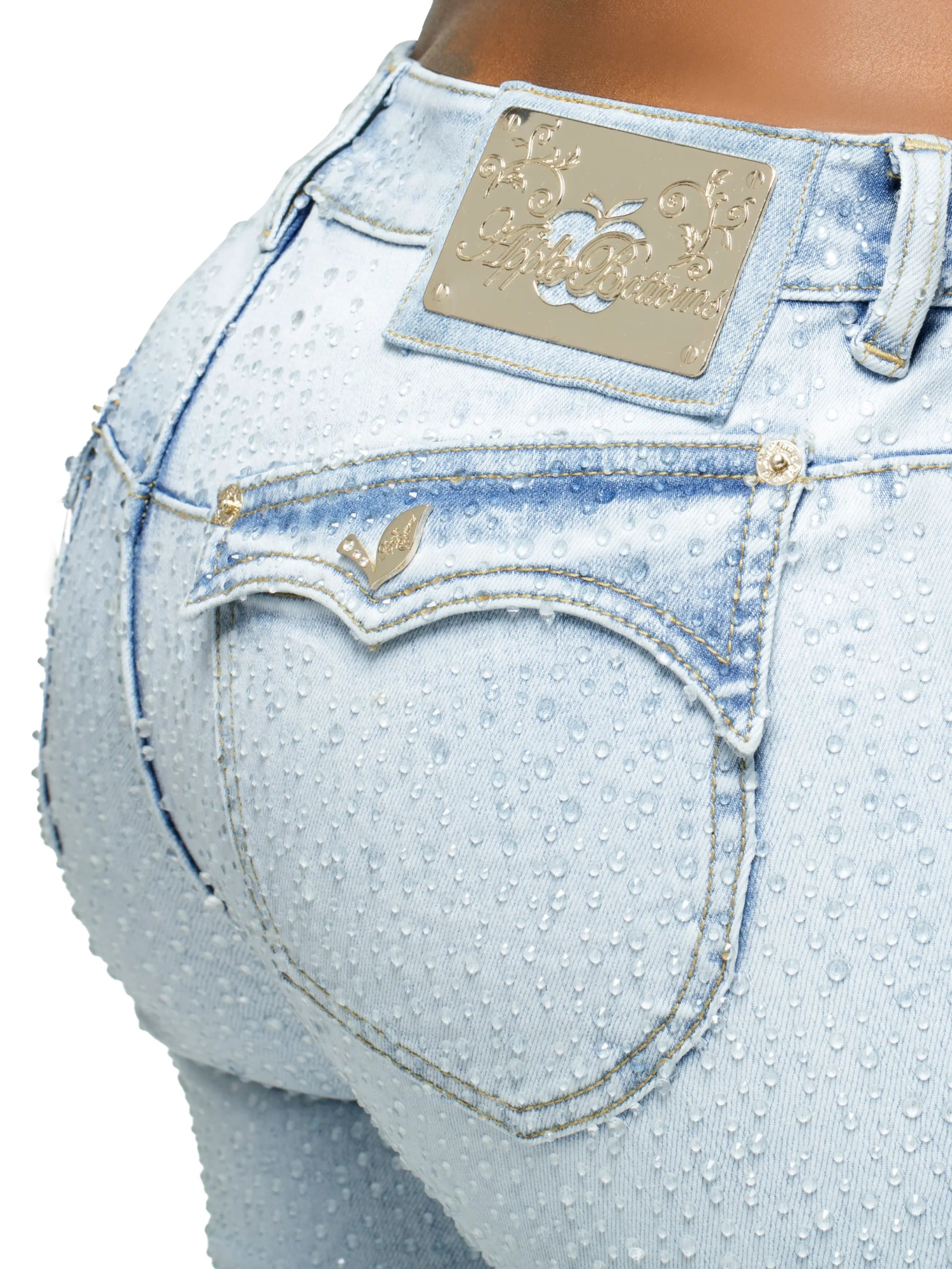 APPLE BOTTOM JEANS - AFJ-4144
RAIN ON ME JEAN MED - 7