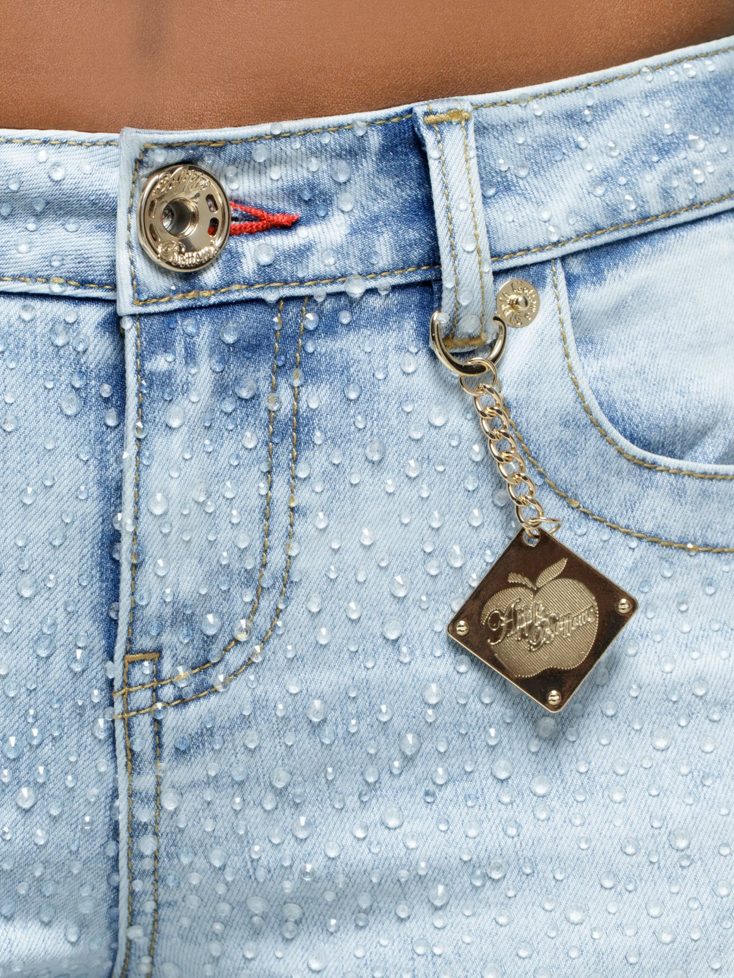 APPLE BOTTOM JEANS - AFJ-4144
RAIN ON ME JEAN MED - 9